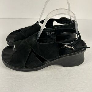 Clarks Women's Black Slingback suede leather Sandals 9